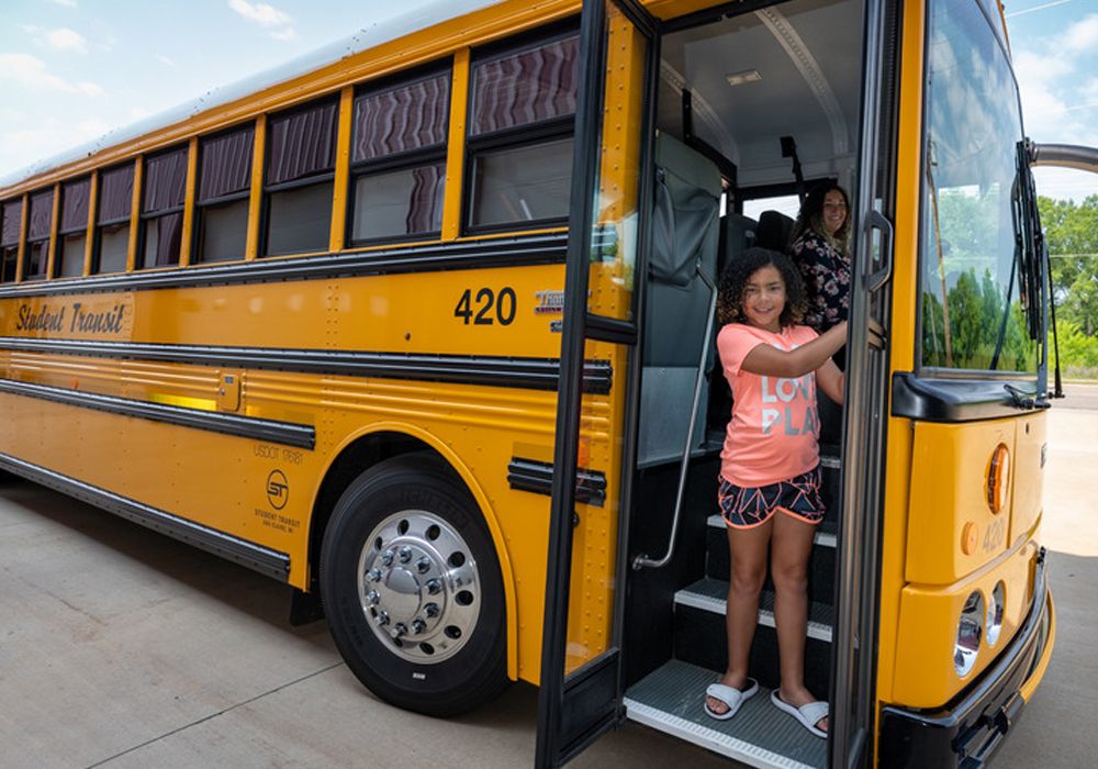 Safety Tips for Driving Near School Buses
